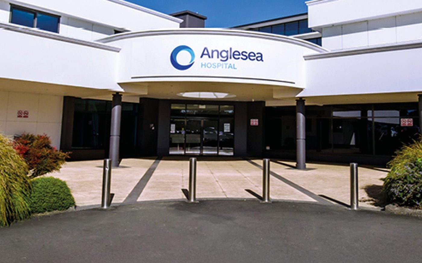 Entrance of Anglesea Hospital in Hamilton, home of the Anglesea Day Procedure clinic where Halt Fire installed passive fire protection.